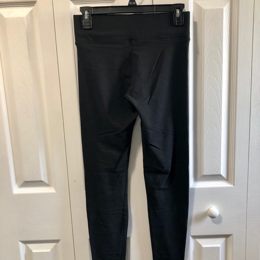 Victoria’s Secret Black Full-Length Leggings - Picture 3 of 3